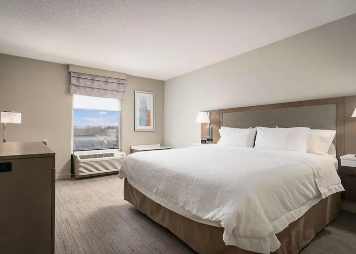 Hampton Inn - Springfield